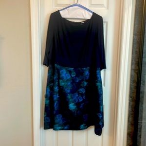Women’s dress size 24w